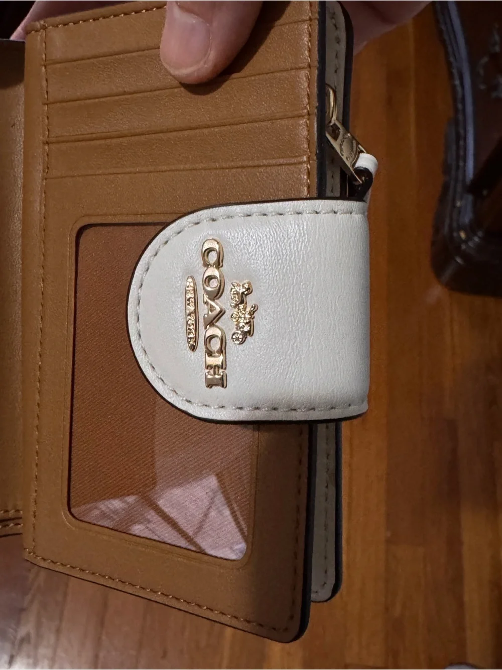 Coach Medium Corner Zip Wallet Linear Quilted Chalk - Picture 6 of 8